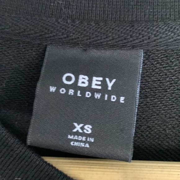 OBEY Spell Out Pullover Black SWEATSHIRT - Picture 3 of 6